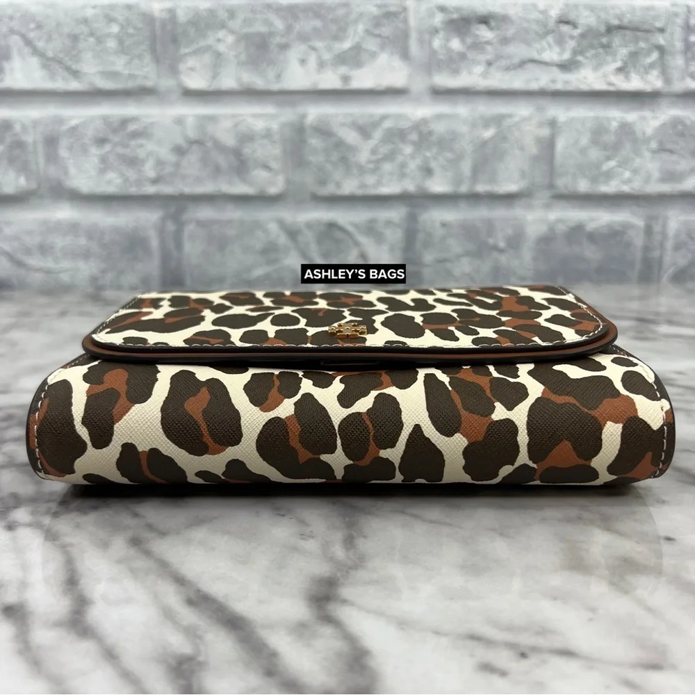 Tory Burch Emerson Printed Chain Wallet Crossbody In Leopard Print